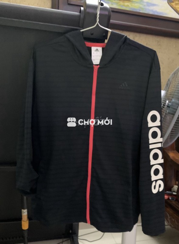 Áo khoác Adidas Climalite chính hãng 100%. Size M