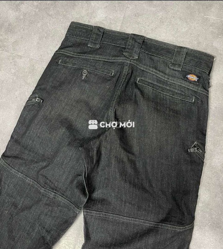Quần denim Dickies size 29. Mới