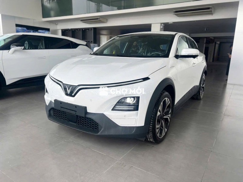 VinFast VF6 Plus bản Mỹ, full option, SL có hạn