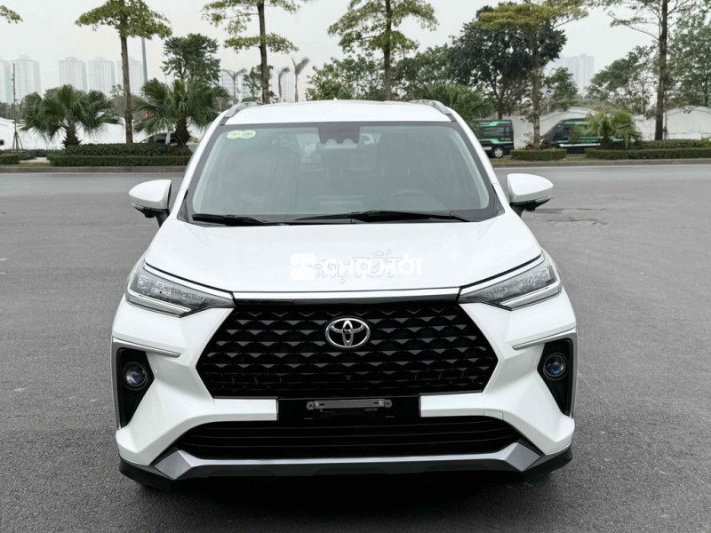 Veloz Cross 2022 Top