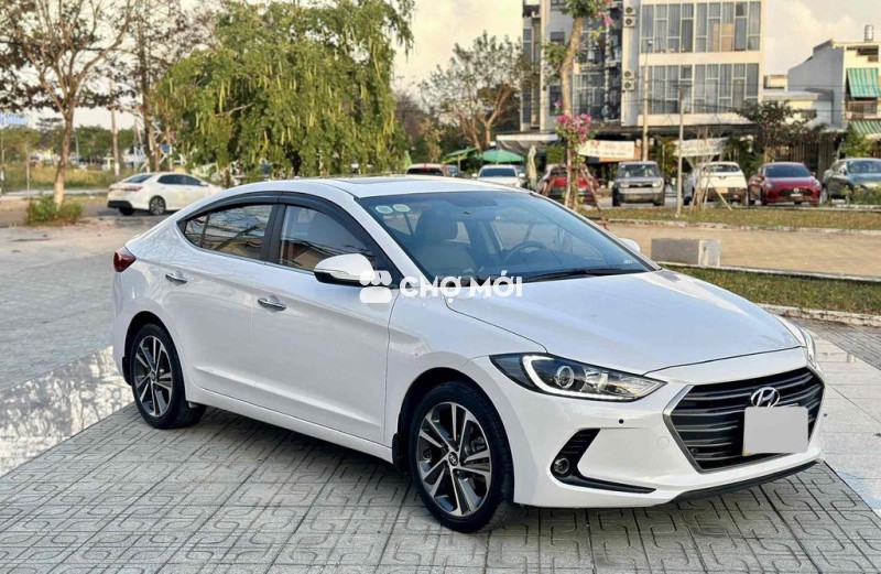 BÁN ELANTRA 2017 bản GLS tự động full option