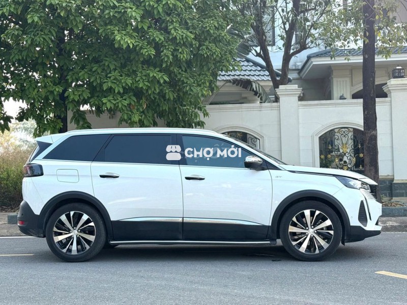 Peugeot 5008 GT 2025 Trắng 3000km