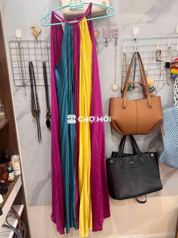 Váy đi biển Nữ Đa sắc Mới 98%