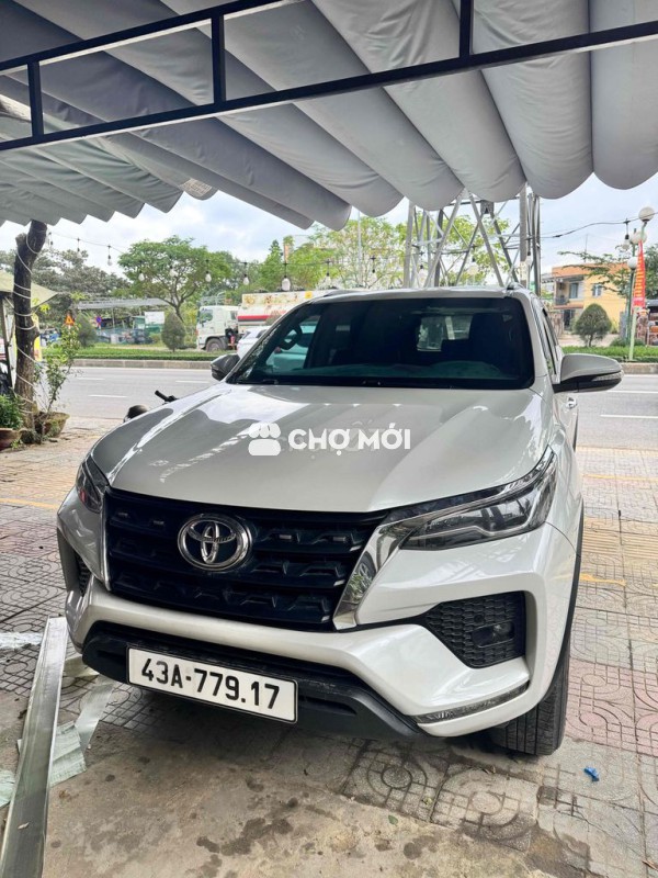 Toyota Fortuner 2022 AT 1 cầu 100622 km