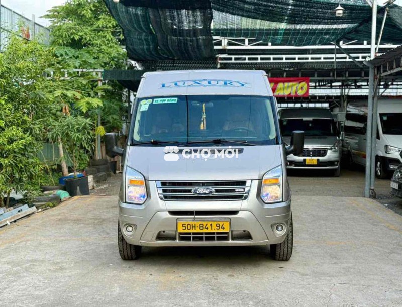 TRAINSIT 2016 LUXURY XE NHIỀU ĐỒ CHƠI XỊN