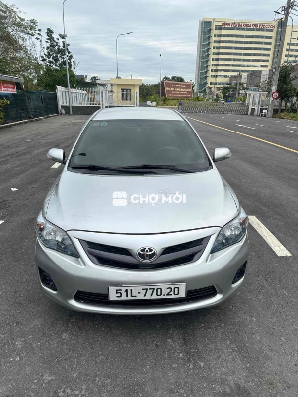 Toyota Altis 2013 bản 2.0V đi đúng 68000 km