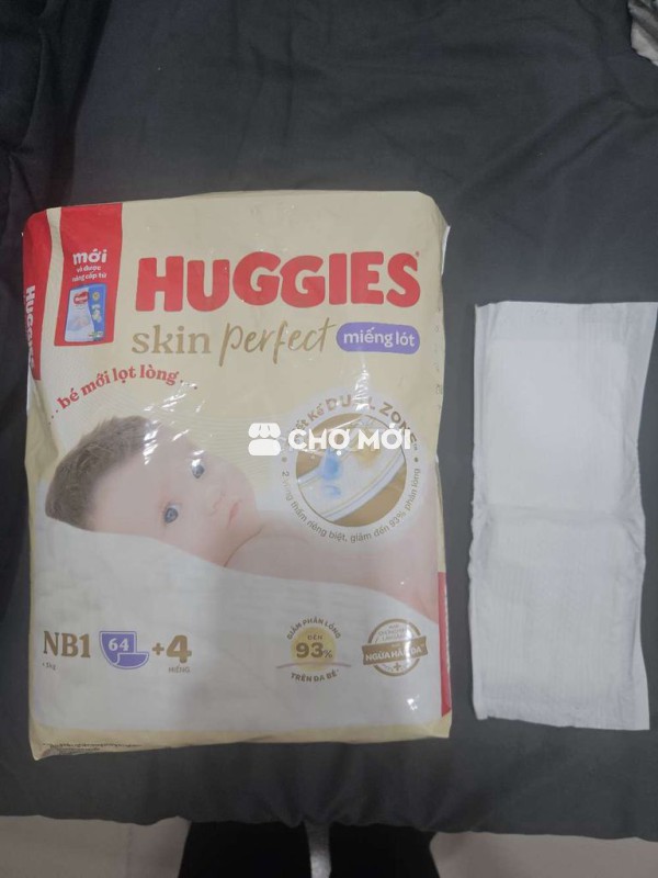 Miếng lót sơ sinh Huggies Skin Perfect NB1