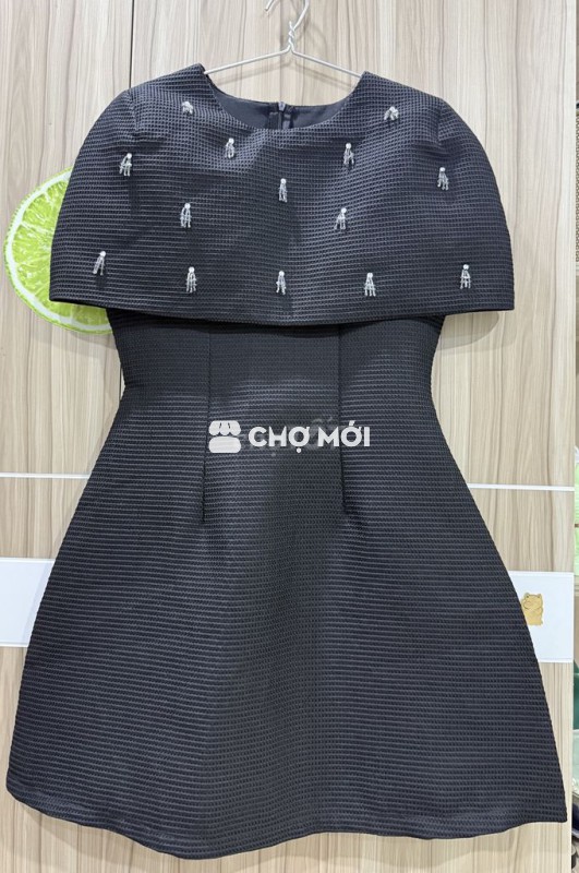 Đầm nữ dệt kim Đen Thanh lịch