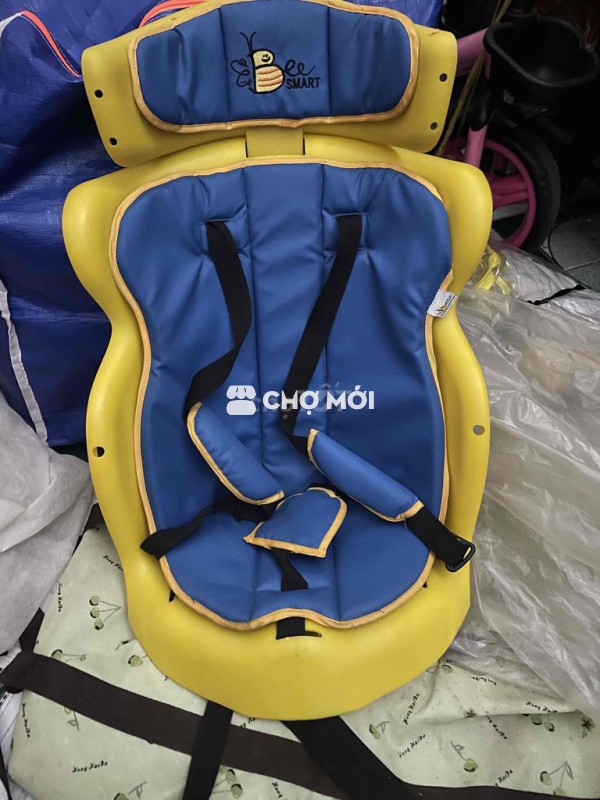 Ghế ngồi xe máy Bee Smart Nhựa Vải Vàng xanh