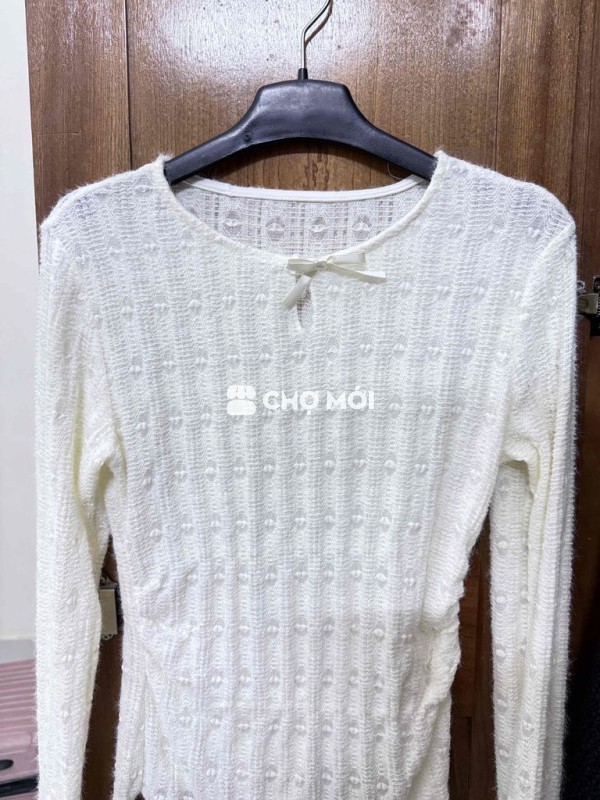 Áo kiểu Nữ Lông thỏ 45-55kg Mới 100%