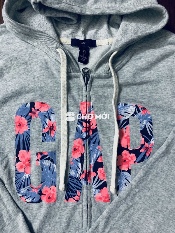 Áo khoác GAP chính hãng 100%. Size S Âu. M á.