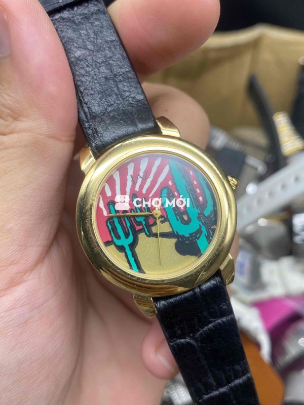 Đồng hồ JAZ Limited Edition 2000 chiếc bọc vàng