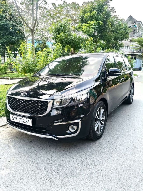 grand sedona bản full máy dầu ngay chủ cá nhân