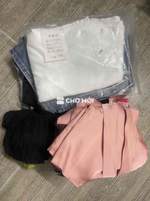 Quần áo nữ con moi
