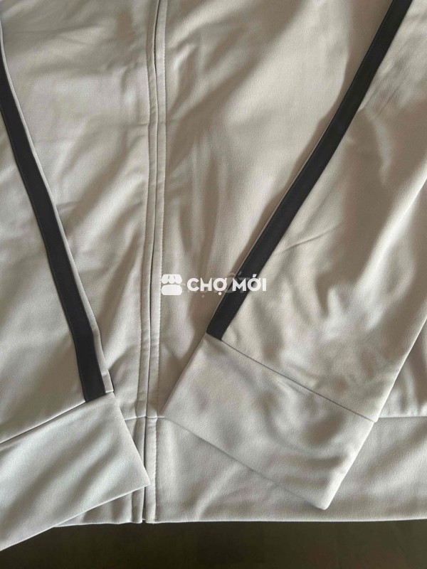 áo khoác adidas hàng xách tay từ mỹ