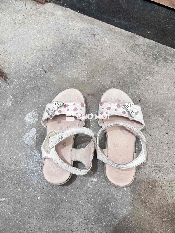 TẶNG GIÀY/DÉP BÉ GÁI 2-5t