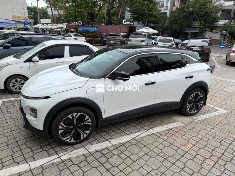 VinFast VF6 2025 Plus - 1300 km Đk t11/2025