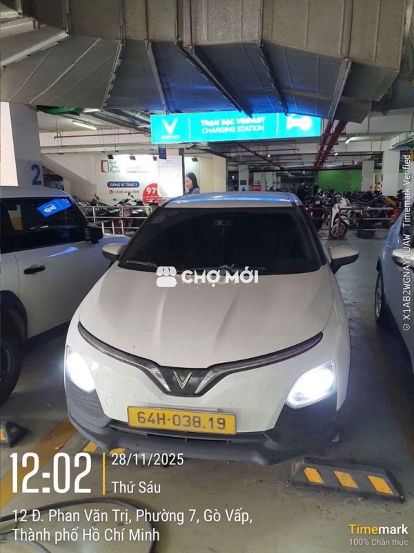 Xe điện VinFast VF 5 Plus cũ bao nợ xấu