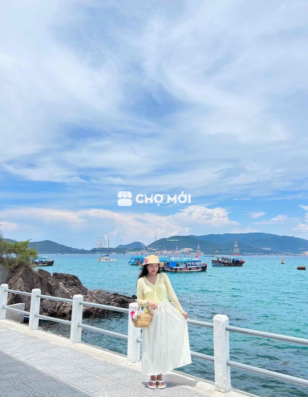 set váy đi biển + áo khoác cardigan