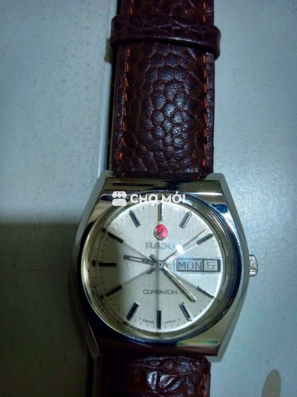 Đồng hồ tự động hiệu Rado xưa của Thụy sỹ