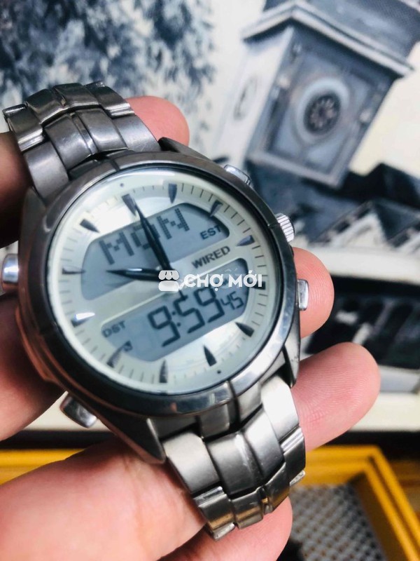 Đồng hồ Wired  độc hiếm