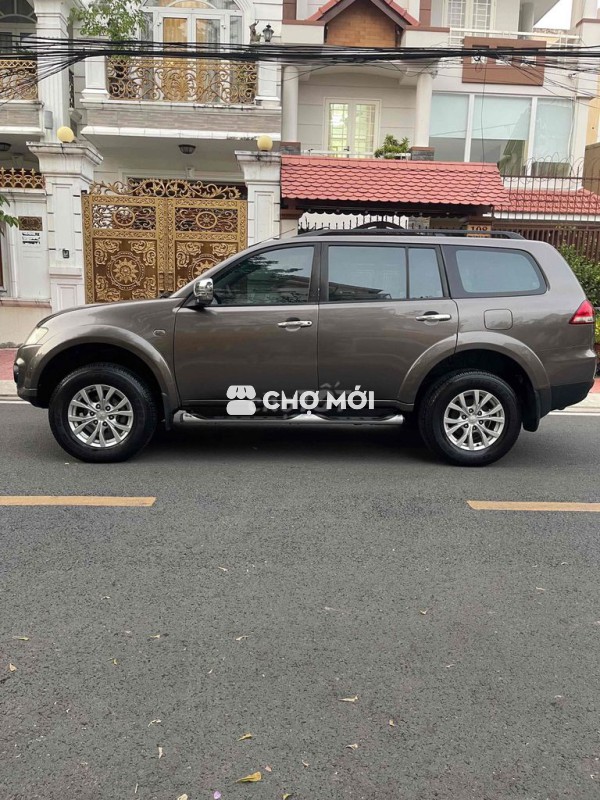 Mitsubishi Pajero Sport 2014 D 4x2 MT - 85000 km