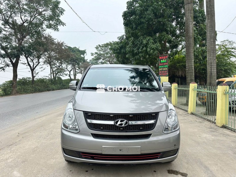 Hyundai Grand Starex 2008 AT - 12000 km