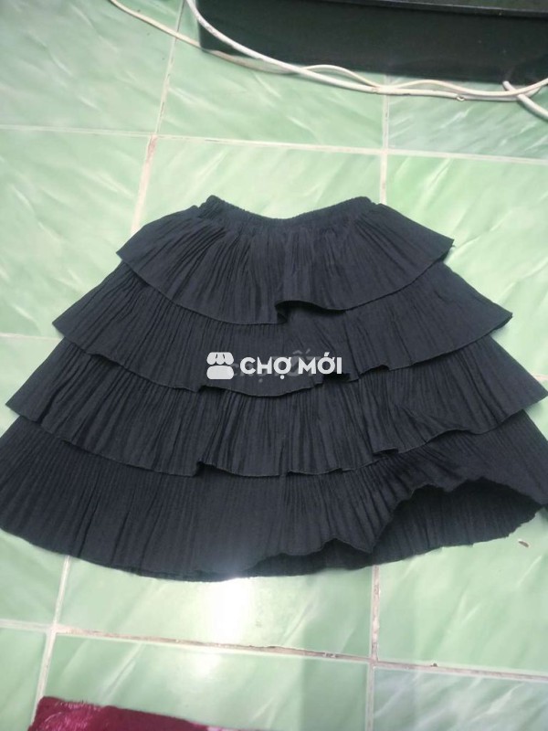 Chân váy nữ vải mềm mại Đen