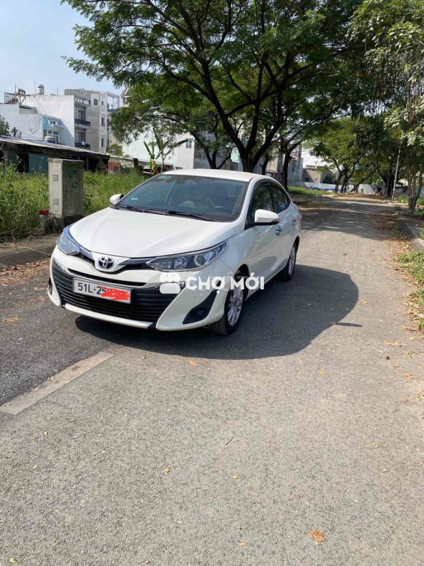 Toyota Vios màu Trắng