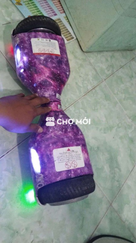 cần bán xe nhu hình, còn rất mới, mua về chạy ngay