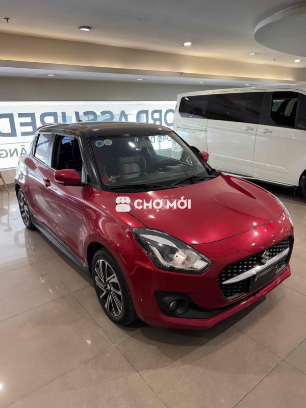 Suzuki Swift 2023 GLX 1.2 CVT - 26000 km