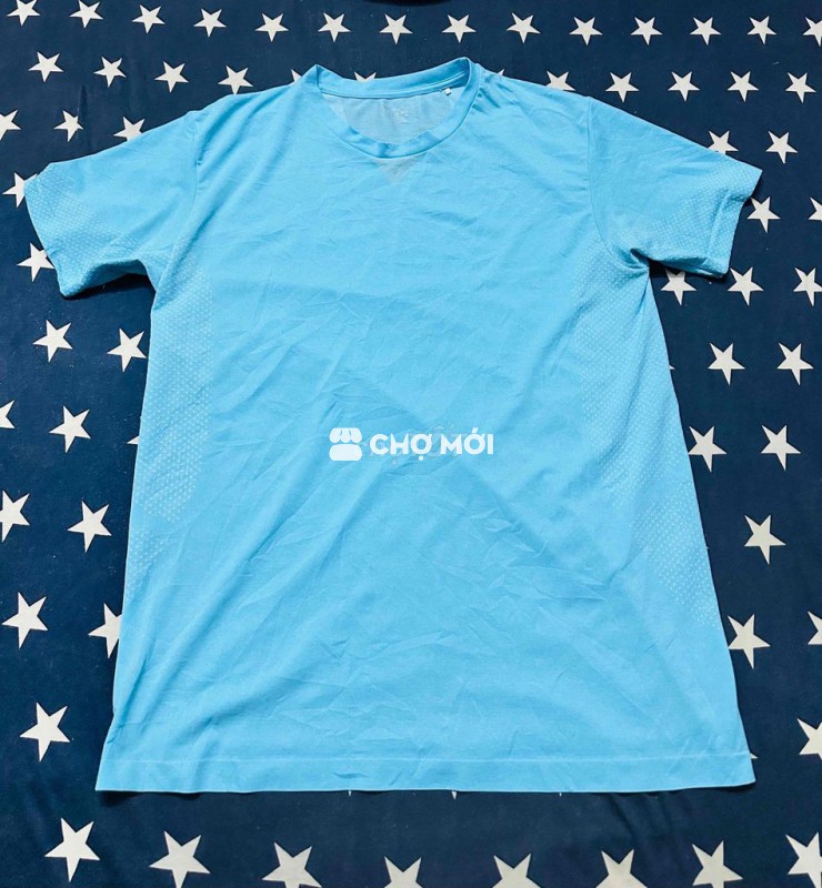 Áo phông Uniqlo 0000