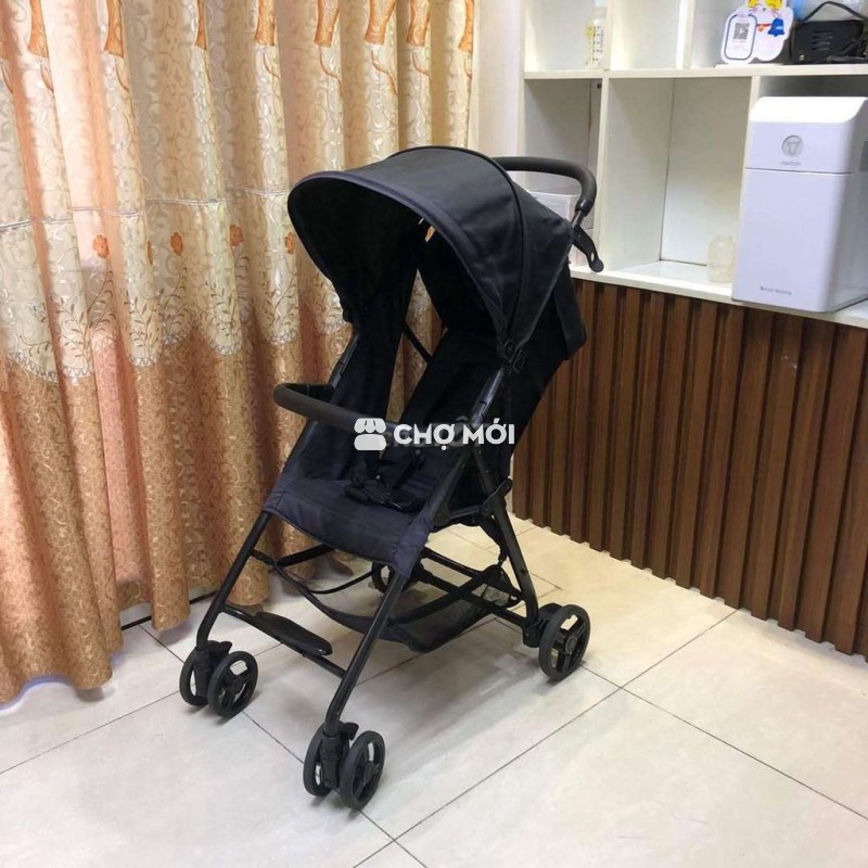 Xe đẩy gấp gọn Nhật