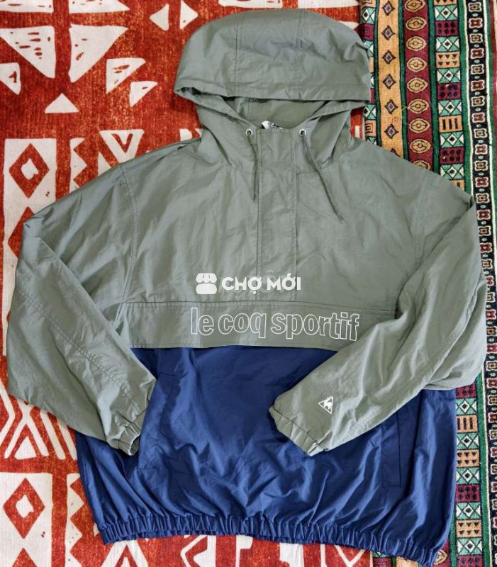 Áo gió 2lớp Le coq chính hãng. Used