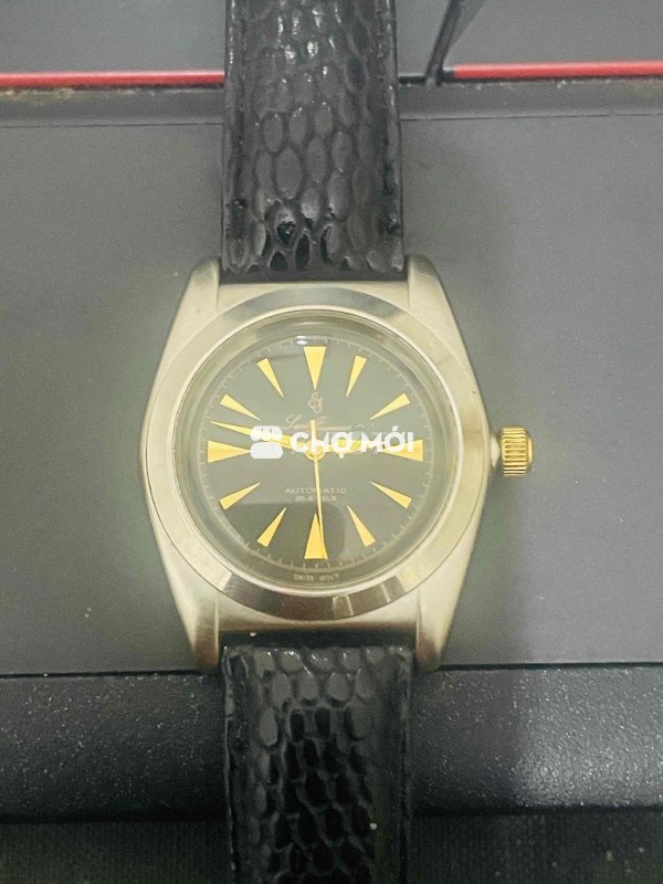Đồng hồ Nam Thuỵ Sĩ Automatic - Size 32x39 mm.