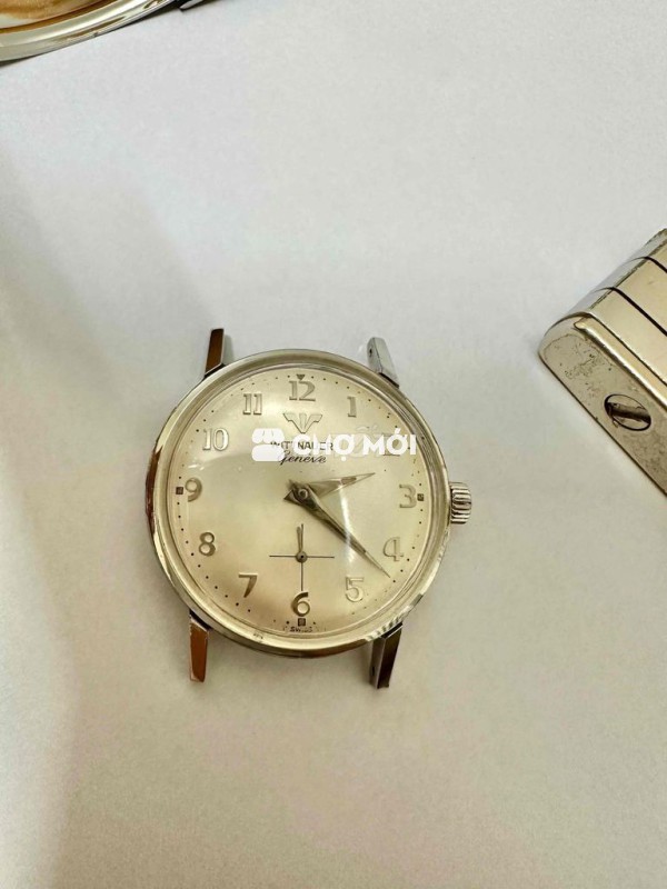 Vintage Wittnauer 33mm stainless steel