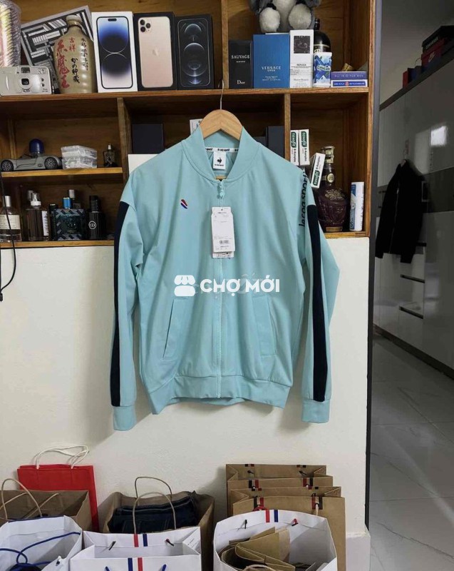 pass áo Lecoq Sp, mua store. mới nguyên. size S