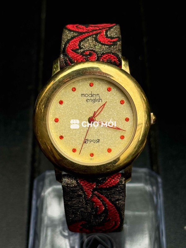 MODERN English  - Swiss Made    - xịn  - Size: 35