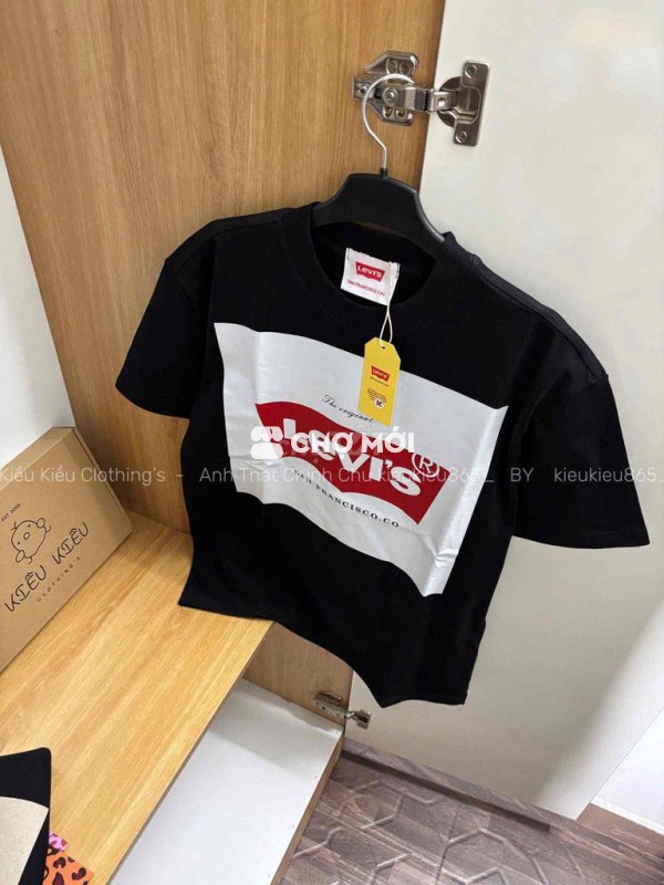 Dư 2 cái Tee Levi”s size M và L new