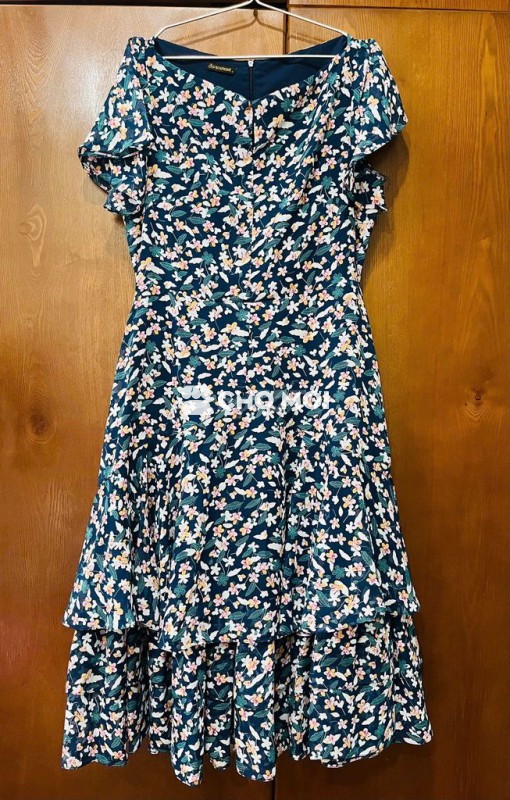 Đầm OLVBOUTIQUE (L) chính hảng, mới 90%, nữ <60kg