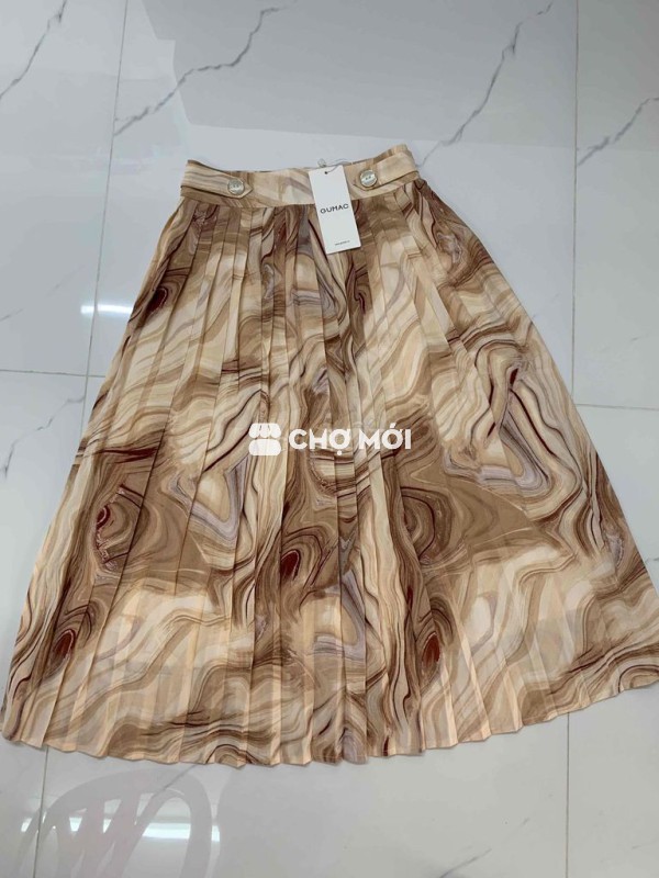 Xả lỗ váy quần áo nữ hàng mới nguyên