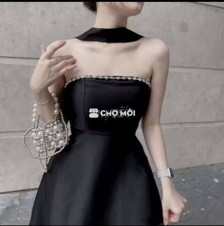 Đầm dài cúp ngực