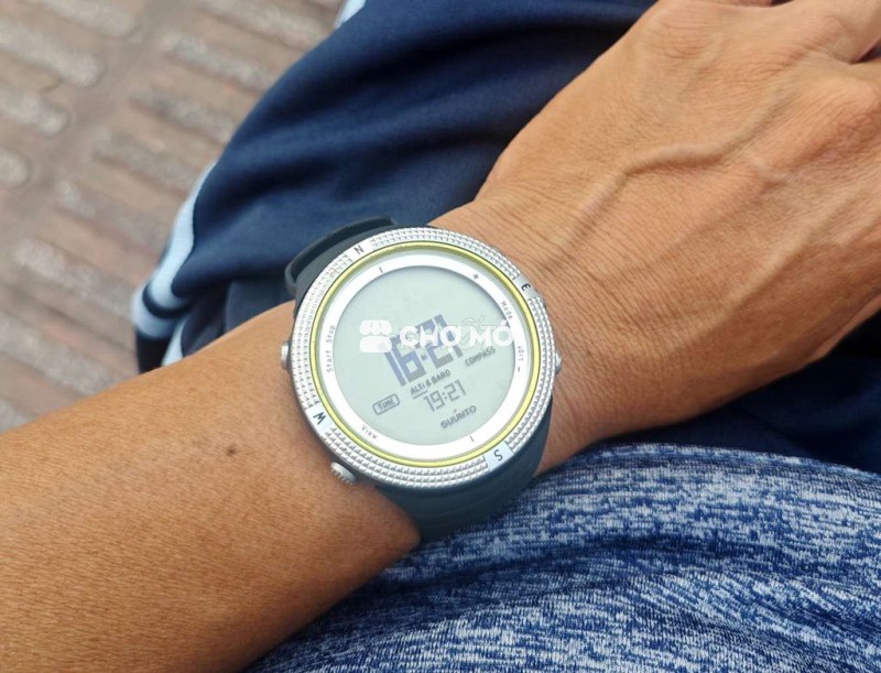 Đồng hồ Suunto Core Light Green Hiếm mới 300đô