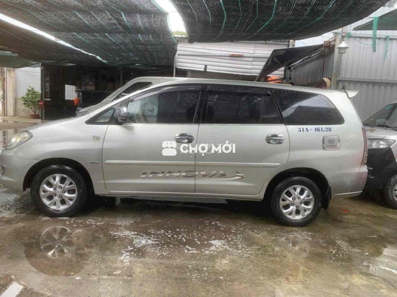 Toyota Innova 2006 G - 245000 km bstp xe rin