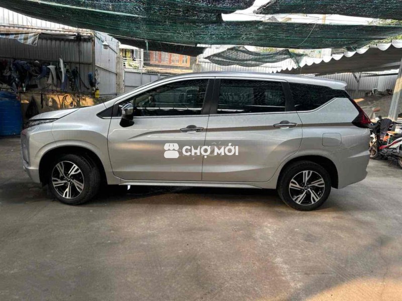 Mitsubishi Xpander 2020 -số tự động 30000 km  bstp