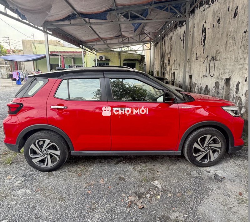 Toyota Raize 2022 màu đỏ đen chính chủ