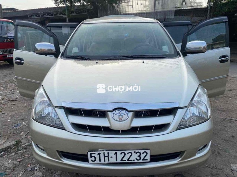 Toyota lnnova 2006 so san  G