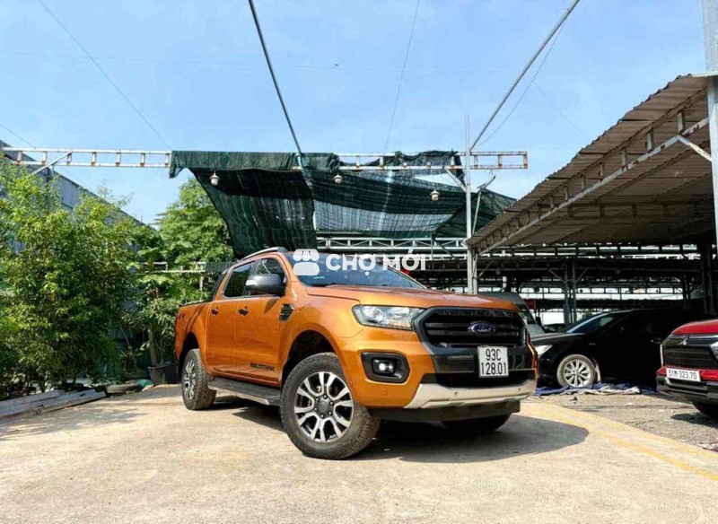 WILDTRAK 2.0 2019 BẢO HÀNH 1 NĂM ,HỖ TRỢ VAY 65%