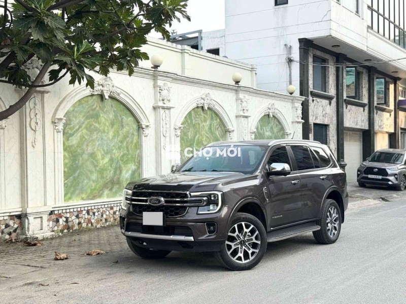 Ford Everest 2023 Titanium+ 2.0 AT 4x4 - 43000 km