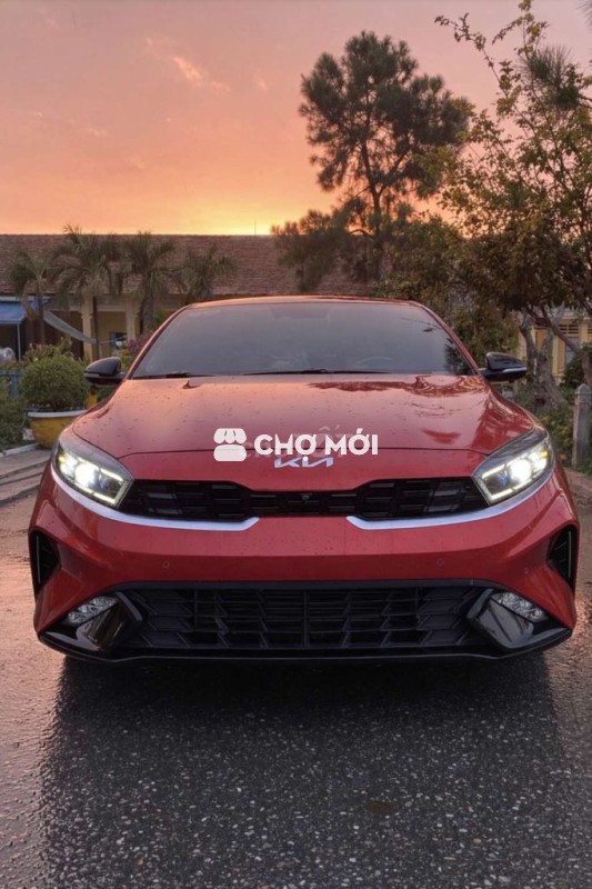 2022 2.0 Premium - 23000 km